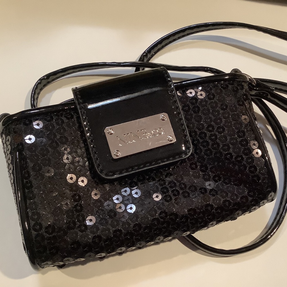 Nine & Co sequined clutch
